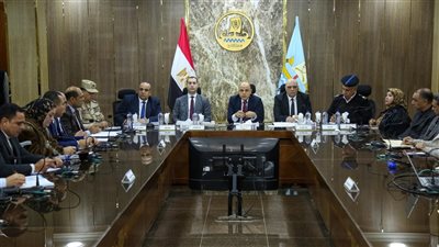 محافظ كفرالشيخ يترأس المجلس التنفيذي لمناقشة عدد من القرارات والموضوعات الخدمية والتنموية