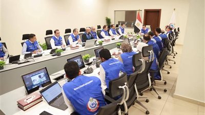 وزير الصحة يترأس غرفة الأزمات لمتابعة خطة التأمين الطبي لاحتفالات رأس السنة وأعياد الميلاد