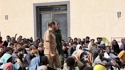 الإفراج عن مئات المصريين بليبيا ضمن تنسيق مصري ليبي متواصل.. التفاصيل 