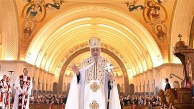 بكاتدرائية ميلاد المسيح بالعاصمة.. البابا تواضروس يترأس قداس عيد الميلاد المجيد