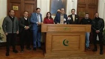 انتخابات رئاسة حزب الوفد.. اللجنة المشرفة تواصل تلقي طلبات المرشحين لليوم الخامس