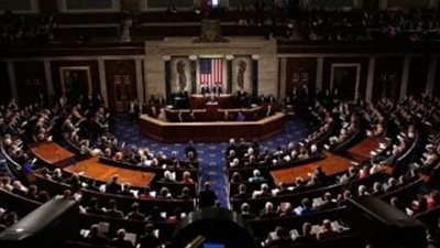 مجلس الشيوخ الأمريكي يقر قانونًا يقيّد إدارة ترامب من أي عمليات عسكرية ضد فنزويلا