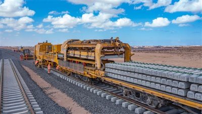 بطول 1100 كم.. رئيس مجلس الوزراء يتابع تنفيذ الخط الثاني للقطار السريع