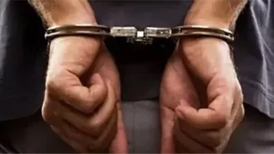القبض على شخصين ادعيا تسريب الامتحانات للنصب على الطلاب عبر مواقع التواصل