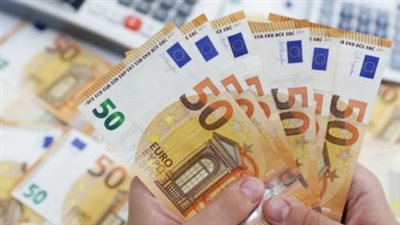 سعر اليورو والعملات الأجنبية في البنك المركزي المصري اليوم الأربعاء 14 يناير 2026