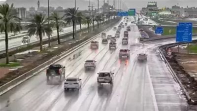طقس الرياض اليوم: تنبيه عالي من تقلبات جوية حادة وانخفاض ملموس في درجات الحرارة