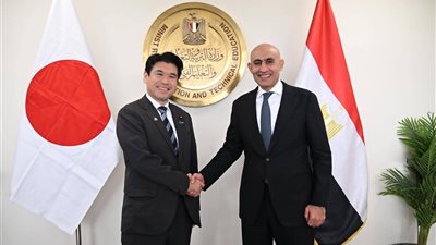 مصر واليابان تتعزز شراكتهما التعليمية: بدء تدريس اللغة اليابانية وإدخال البرمجة بالمدارس المصرية