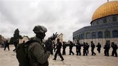 الخارجية الفلسطينية تدين منع الاحتلال وزير شؤون القدس من دخول الضفة