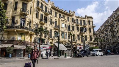 حملة لرفع الإشغالات بوسط البلد بقيادة رئيس حي غرب القاهرة