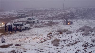 الطقس في السعودية الآن: تراجع حاد في درجات الحرارة والضباب يغطي طرقات المنطقة الشرقية
