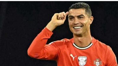 كريستيانو رونالدو يقترب من 