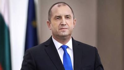 استقالة رئيس بلغاريا رومين راديف تمهيدًا للانتخابات البرلمانية المبكرة