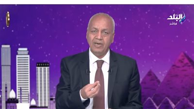 مصطفى بكري عن إعفاء الهواتف المستوردة: المواطن يتحمل أعباء إضافية |فيديو 