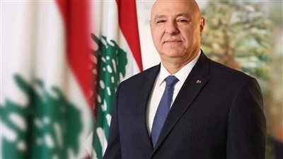  الرئيس اللبناني يتعهد بإنهاء الصراعات الداخلية واستعادة الشرعية الدولية