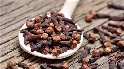 فوائد القرنفل للتخلص من السعال وأعراض البرد