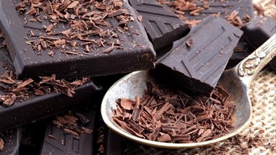 فوائد الشوكولاتة الداكنة لعلاج الاكتئاب