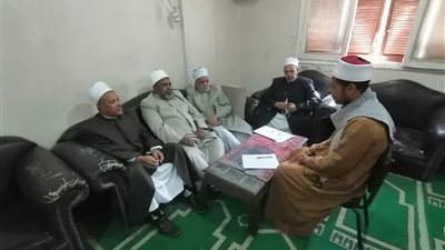 أصوات حسنة لإحياء ليالي العشر.. محافظ قنا يوجه ببدء اختبارات أئمة صلاة 