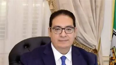 رئيس جامعة القاهرة يهنئ الرئيس السيسي ووزير الداخلية بمناسبة عيد الشرطة الـ74