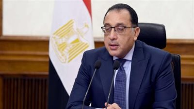  رئيس الوزراء يشهد احتفالية 