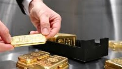 الذهب يحطم الأرقام القياسية: الأوقية تتخطى حاجز الـ 5100 دولار لأول مرة في التاريخ