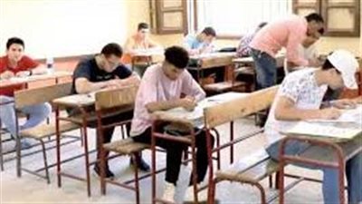 توقيع إجباري وتحذير من المحمول.. التعليم تعلن 