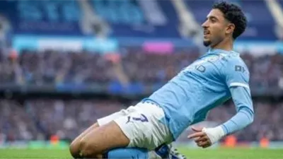 عمر مرموش تحت مجهر برشلونة خلال ودية مصر وإسبانيا تمهيدًا لصفقة الصيف