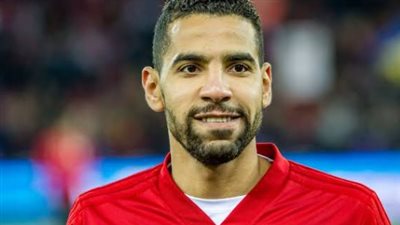 من الملاعب إلى رحلة العلاج.. مؤمن زكريا يضرب أروع الأمثلة في الصبر على الابتلاء