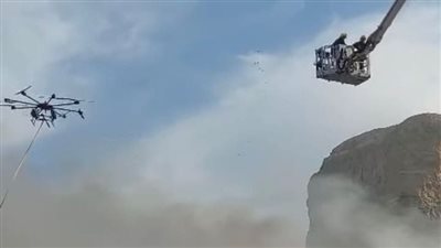 طائرات «الدرون» تدخل خط مواجهة حريق منشأة ناصر… اختبار جديد لقدرات الدولة في إدارة الكوارث الحضرية