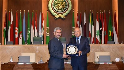 أبو الغيط يبحث في نيودلهي تعزيز الشراكة الاقتصادية وتطورات الأزمات العربية