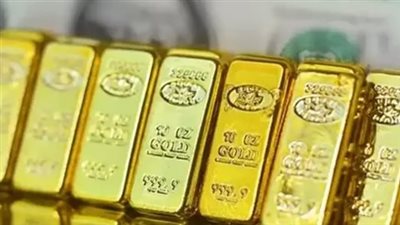 بعد فقدان الذهب لـ 700 جنيه في 24 ساعة.. خبراء يكشفون أسباب الانكسار التاريخي للأونصة
