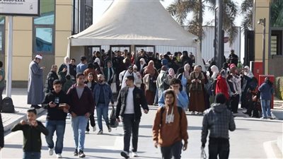 قبل الختام بيومين.. معرض القاهرة للكتاب يقترب من 5.5 مليون زائر