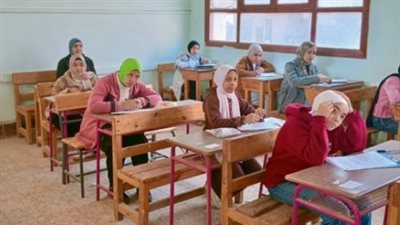 تعرف على أوائل الشهادة الإعدادية في بورسعيد عقب اعتماد النتيجة رسمياً