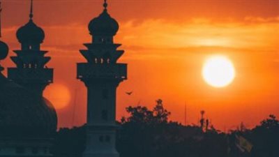 موعد الشروق اليوم الثلاثاء 3 فبراير 2026.. دليلك الزمني لتنظيم اليوم