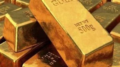 الذهب يتجاوز حاجز 5000 دولار للأونصة: تراجع الدولار وارتفاع الفائدة وراء الزخم الصعودي