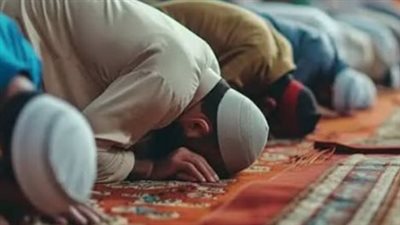 مواعيد الصلاة اليوم الأحد 8 فبراير: الالتزام بالوقت في القاهرة والمناطق السياحية والحدودية
