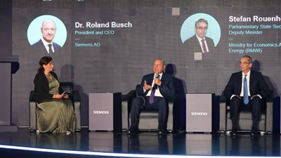مصر تحتفل بشراكتها المستمرة مع سيمنز الألمانية.. 125 عامًا من التقدم والتعاون