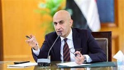 وزير التعليم يُصدر توجيهات عاجلة لصرف مستحقات معلمي الحصة ويحذر من التأخير