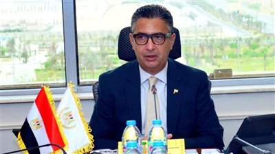 ماذا قال وزير التموين لـ الرئيس السيسي بشأن إنتاج القمح؟