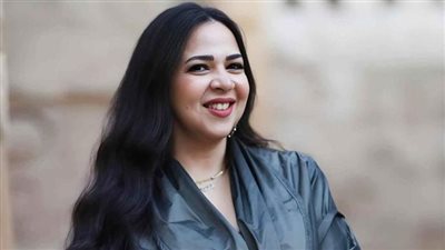 إيمي سمير غانم توضح موقفها من المقارنات مع ياسمين عبد العزيز
