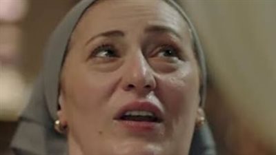 بين الكوميديا والتراجيديا: التنوع الفني في أدوار عبير فاروق من 