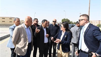 مستقبل بيئي آمن.. وزيرة الإسكان تتفقد المحطة الوسيطة للمخلفات وتوجه بإجراءات وقائية