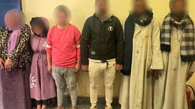 الأمن يكشف تفاصيل مشاجرة عنيفة بالحجارة في أكتوبر ويضبط أطرافها بعد تداول الفيديو
