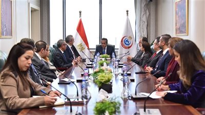 وزير الصحة يكرم فرق القوافل الطبية المشاركة في دعم السودان وجيبوتي والصومال