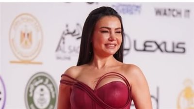 هل هي رسالة عتاب أم حكمة عابرة؟ دينا فؤاد تشوق متابعيها بمنشور عن 
