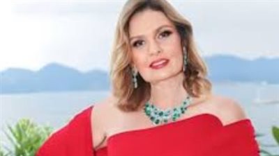 يسرا.. الممثلة التي حطمت قيود 