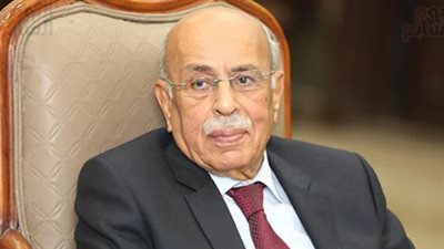 سيرة علم وعطاء.. جامعة القاهرة تُحيي ذكرى مفيد شهاب