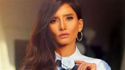 زينة تفاجئ الجمهور وتكشف ملامح طفليها عز الدين وزين الدين للمرة الأولى