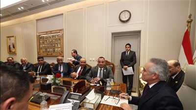 لتعزيز تعاون السلطات.. وزير العدل يستقبل أعضاء البرلمان بالعاصمة الإدارية
