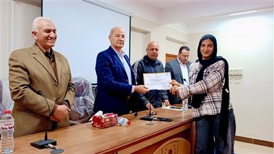 وكيل الشباب بكفر الشيخ يكرم المشاركين في برنامج المدرب المجتمعي