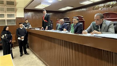 المؤبد لربة منزل لقتل شقيقة زوجها “محفظة القرآن” وسرقتها في منيل شيحة